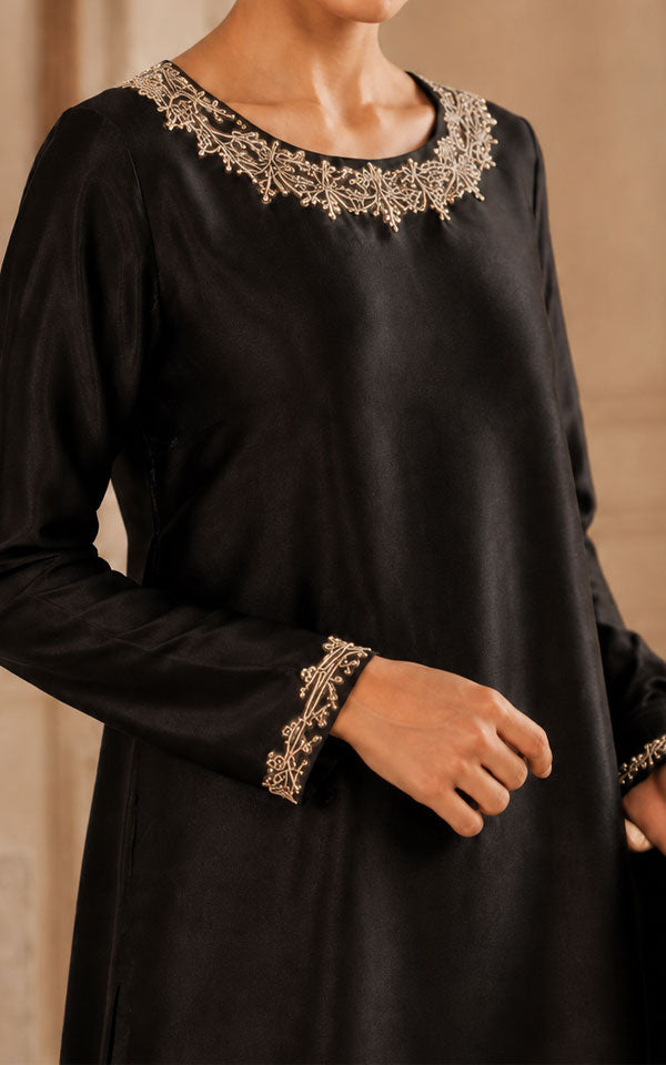Black Formal Suit | Mahveen Studio Solenne